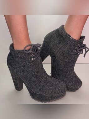 Like New Blowfish Venus Bootie